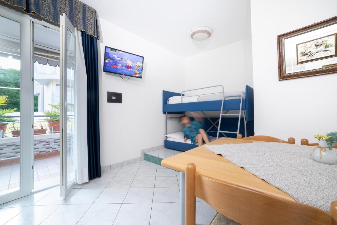 Casa Merano Residence & Restaurant Bibione Centro מראה חיצוני תמונה
